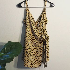 Forever 21 Cheetah Print Romper *NWT*